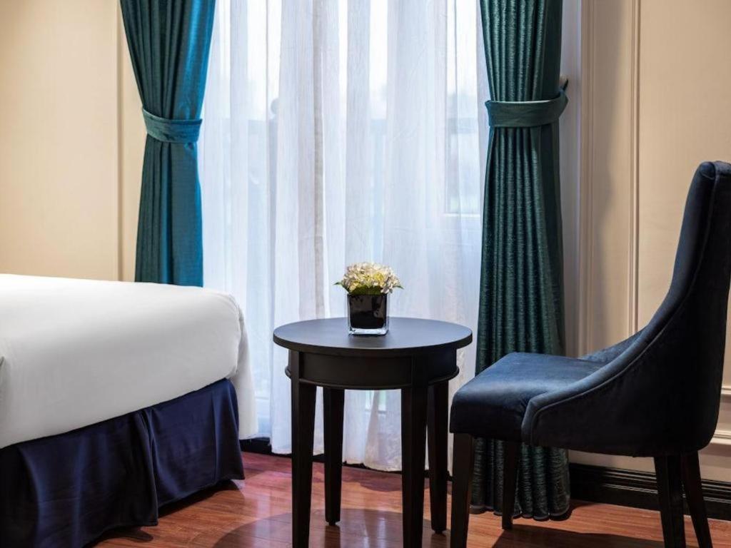 Flower Hotel Ханой Екстер'єр фото